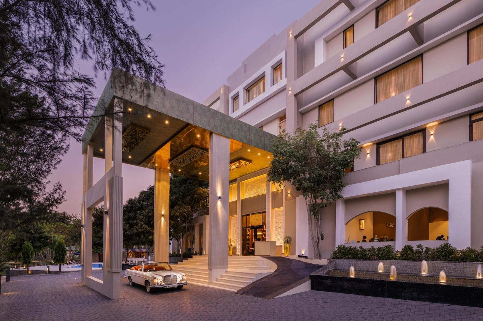 Essentia Luxury Resort & Spa Udaipur Esterno foto