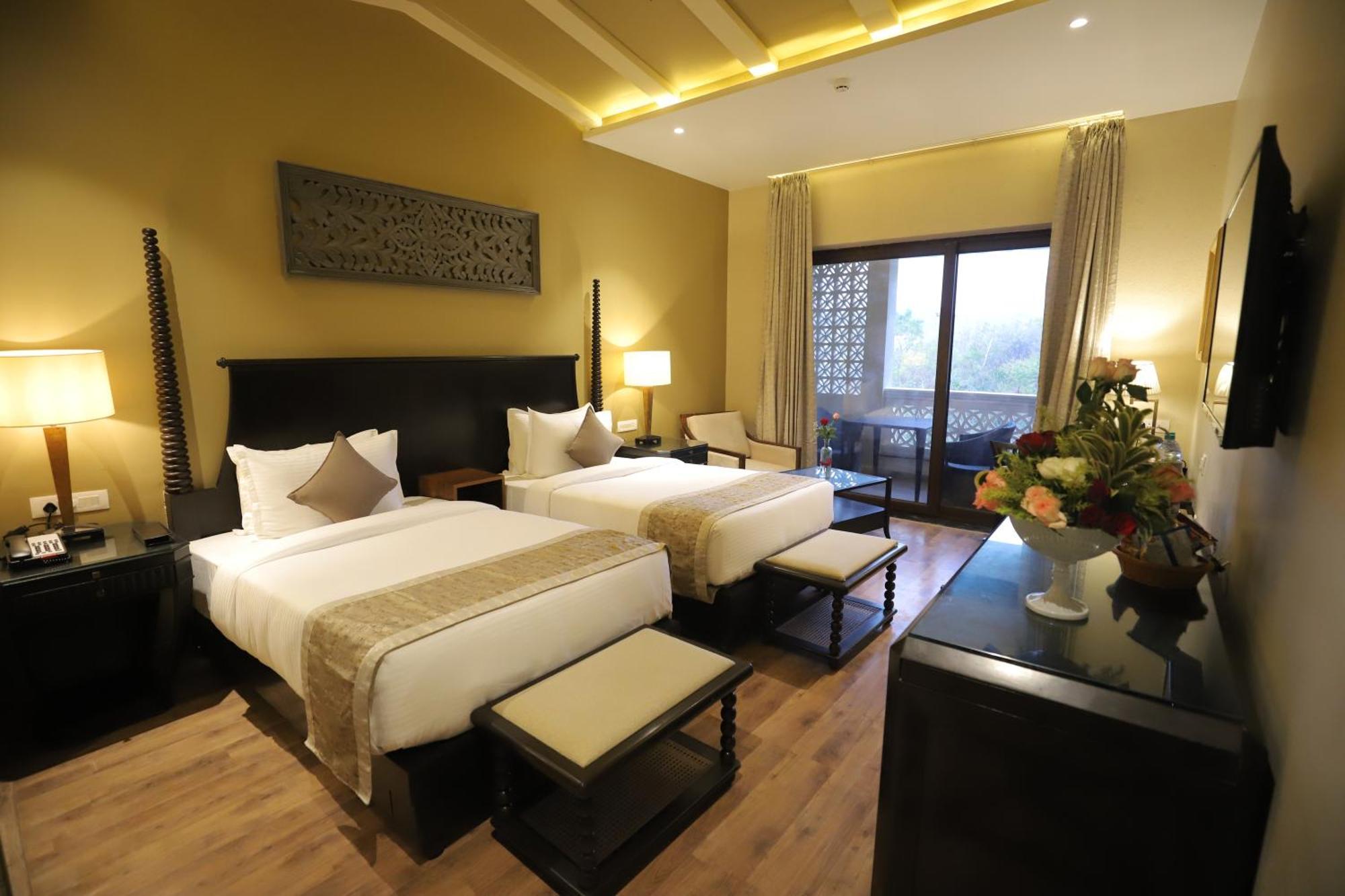 Essentia Luxury Resort & Spa Udaipur Esterno foto