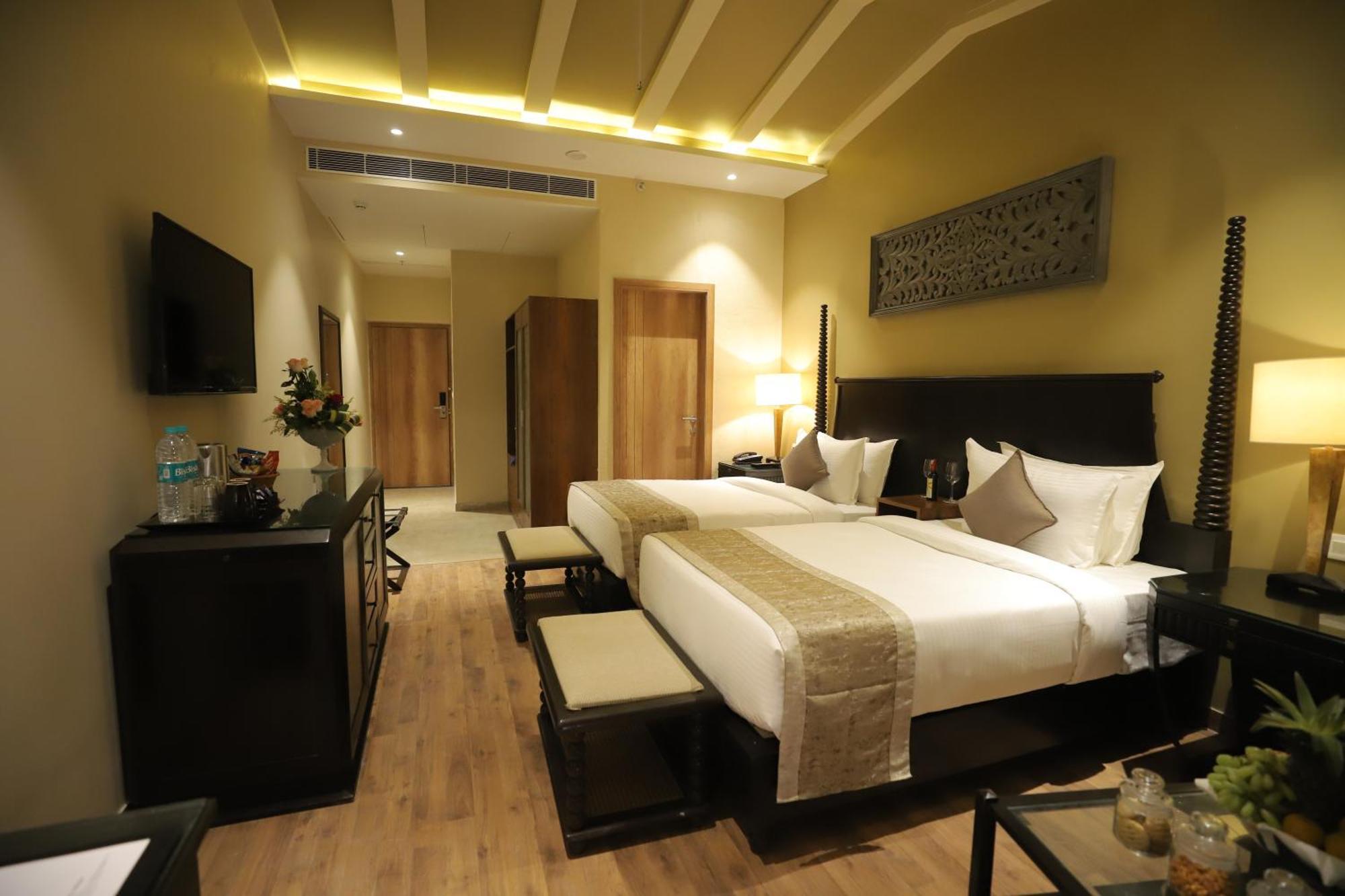 Essentia Luxury Resort & Spa Udaipur Esterno foto