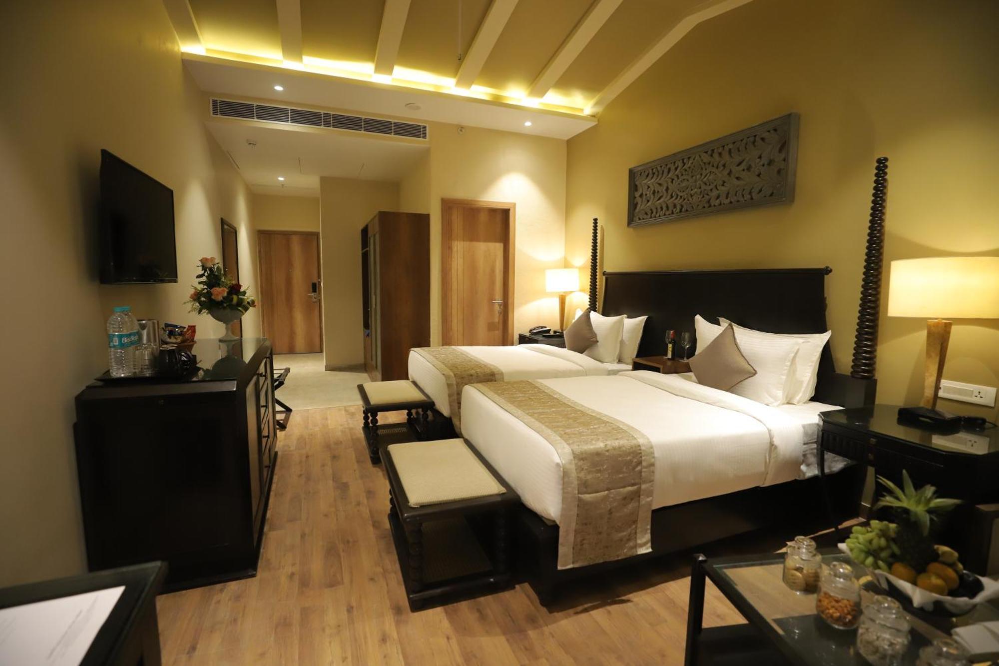 Essentia Luxury Resort & Spa Udaipur Esterno foto