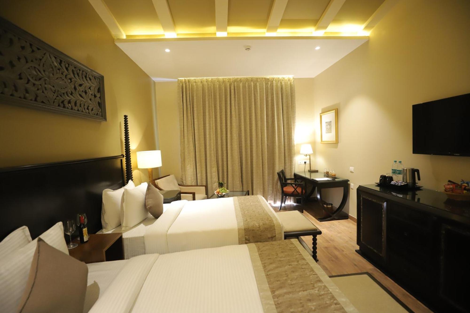 Essentia Luxury Resort & Spa Udaipur Esterno foto